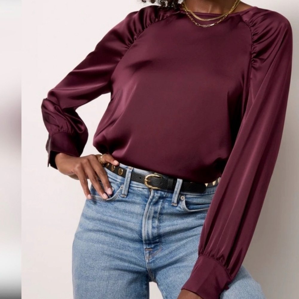 Evereve Satin Long Sleeve Blouse in Burgundy